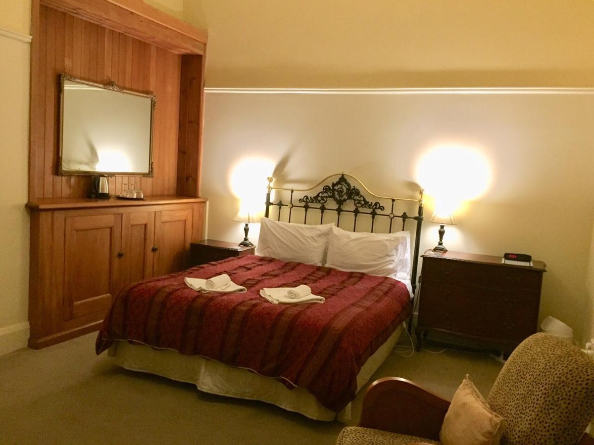 Albatross Inn Bed & Breakfast Dunedin Bagian luar foto