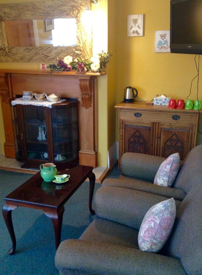 Albatross Inn Bed & Breakfast Dunedin Bagian luar foto