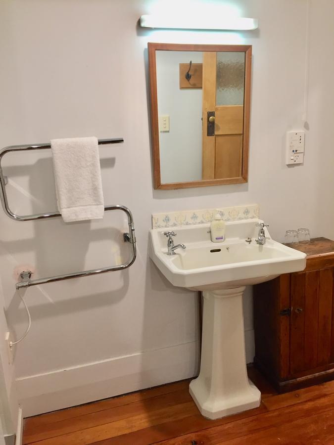 Albatross Inn Bed & Breakfast Dunedin Bagian luar foto