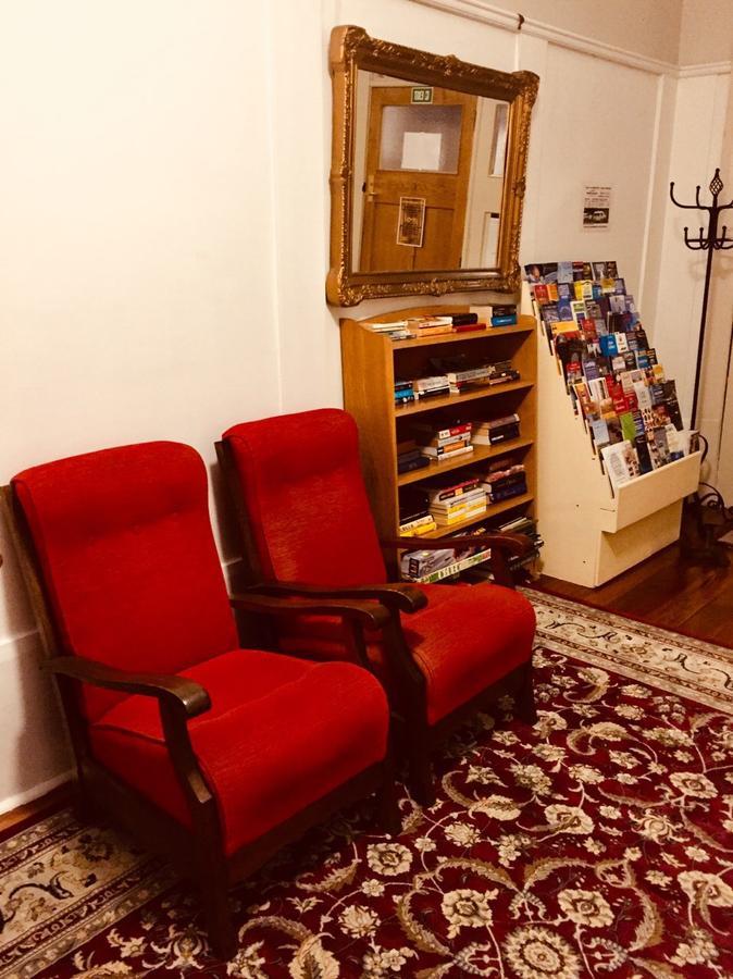 Albatross Inn Bed & Breakfast Dunedin Bagian luar foto