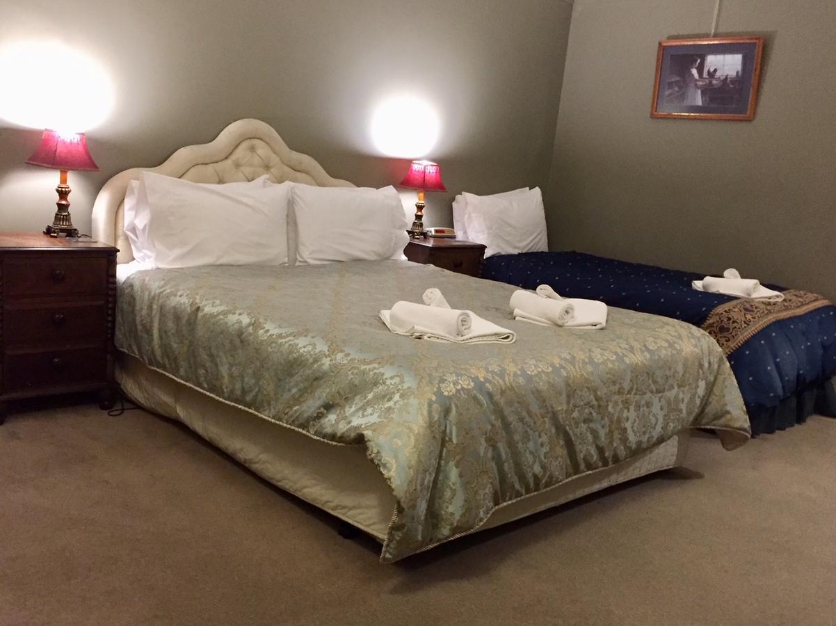 Albatross Inn Bed & Breakfast Dunedin Bagian luar foto